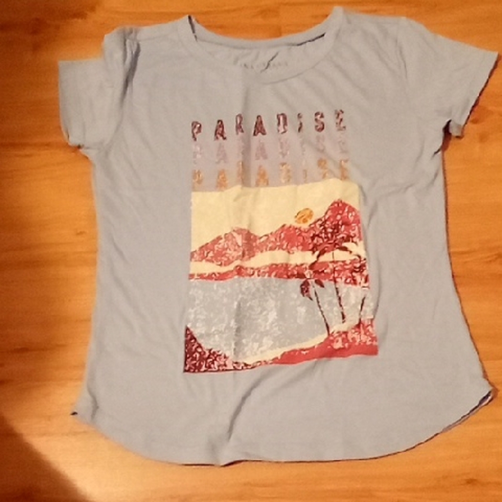 Vibrant Blue and Red Paradise Graphic Short Sleeve Tee